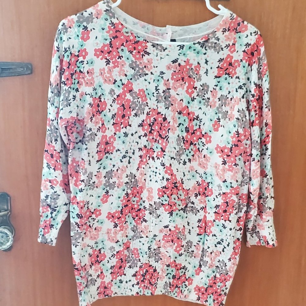 Boden Back Button-down Sweater Floral Tropical Peach Bloom Size 12